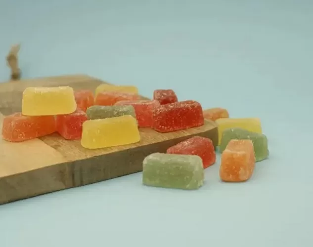 Gummies에서 비타민 K2 를 테스트하는 데 어려움이 RICHEN의 전문 테스트 기술에 의해 해결되었습니다.